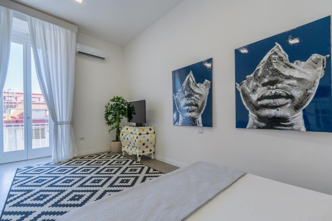 Appartamento Via Toledo 55 - Palazzo Della Porta Napoli Dış mekan fotoğraf